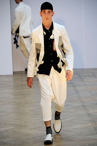 Comme des Garcons / - 2010